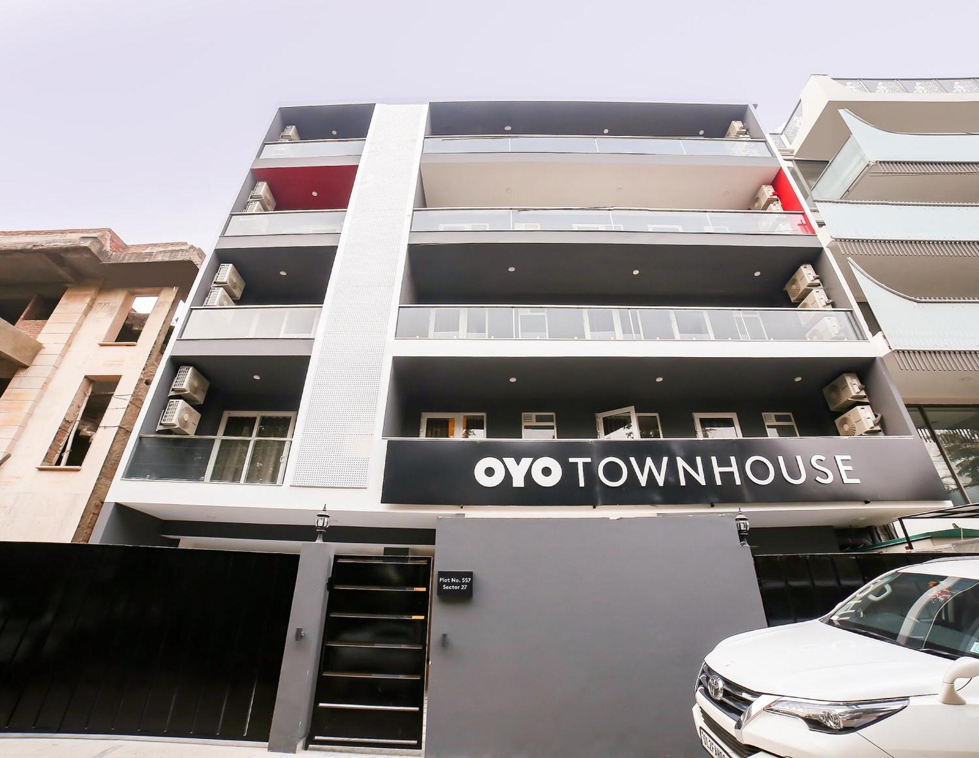 ホテル Super Townhouse Near Appu Ghar グルガウン エクステリア 写真
